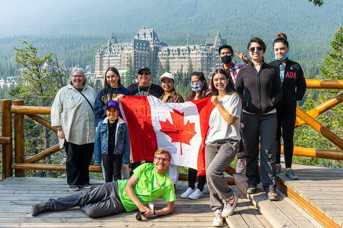 4-Day Canadian Rockies & Banff Classic Summer Tour - Hotels in Revelstoke, Banff, and Valemount: Convenience Matters