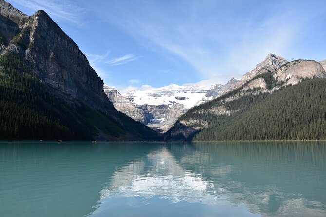 4 Days Canadian Rockies Fall/Spring Tour - The Guide Factor: Friendly, Motivating, and Actually Helpful