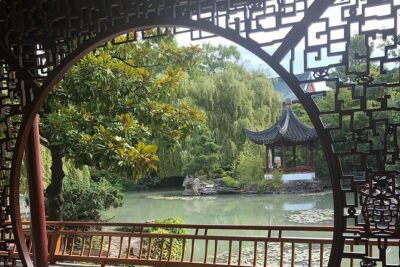 A Wok Around Chinatown: Culinary and Cultural Walking Tour Led by a Chef - Dr. Sun Yat-sen Classical Chinese Garden: where the tour finds its quiet