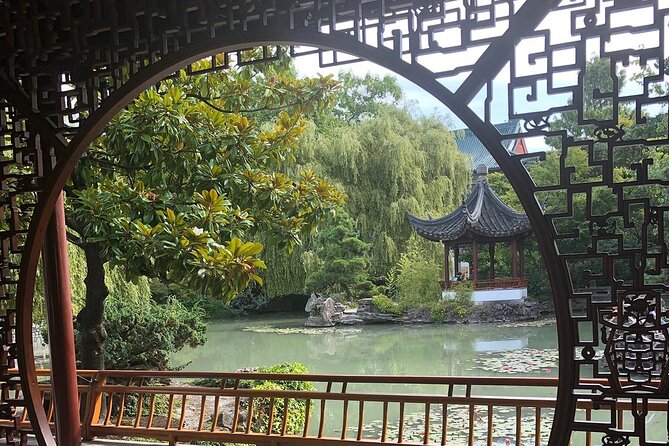 A Wok Around Chinatown: Culinary and Cultural Walking Tour Led by a Chef - Dr. Sun Yat-sen Classical Chinese Garden: where the tour finds its quiet