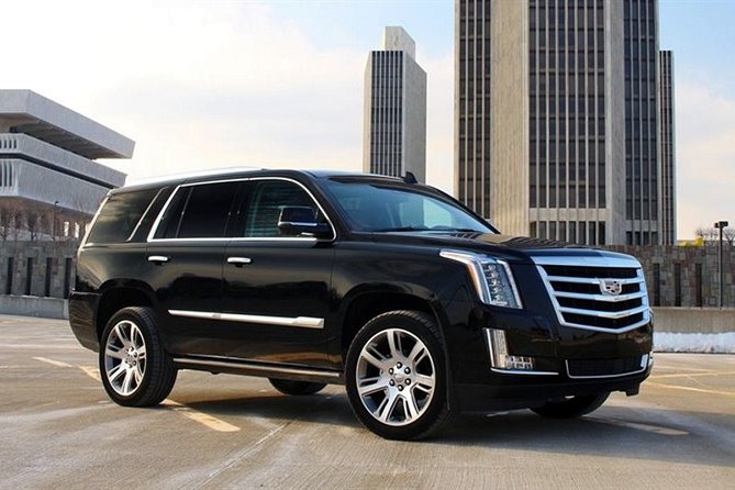 Arrival Transfer: Vancouver Airport YVR - Vancouver by Luxury SUV - Key Things I’d Watch For