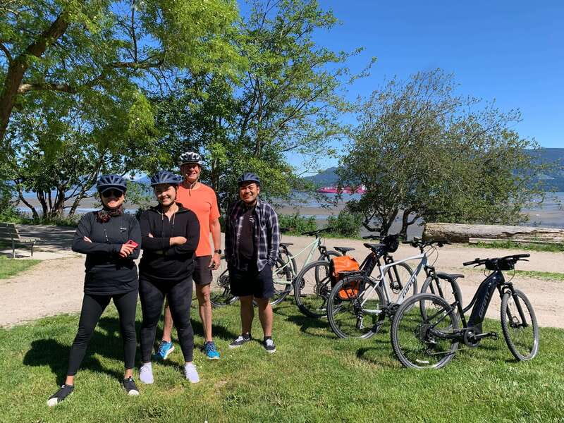 Bike and Hike Vancouver - Kitsilano and English Bay: Finish the Ride Near the Shore