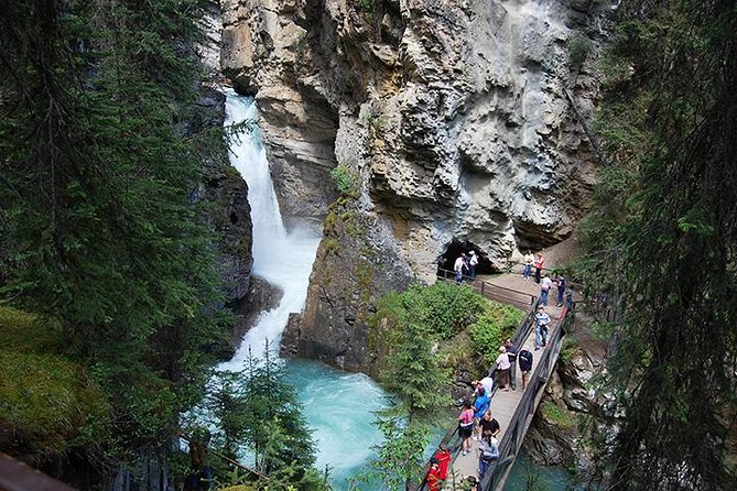 Circle West - Canadian Rockies Round Trip Bus Tour From Vancouver - Hotels, Breakfast, and How the Included Stuff Helps