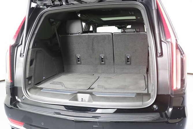 Departure Private Transfer from Vancouver to Vancouver YVR or Cruise Port by SUV - Your route: Vancouver City Center to YVR or the cruise terminal