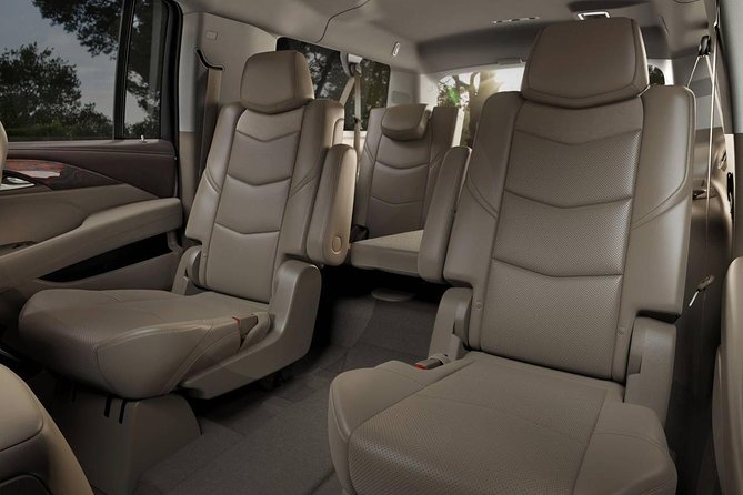 Departure Private Transfer from Vancouver to Vancouver YVR or Cruise Port by SUV - Communication and timing: your job in making this effortless