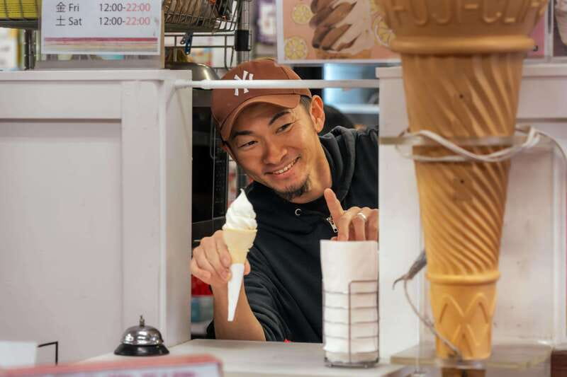 Downtown Vancouver: Asian Eats Walking Food Tour - Walking time, rain reality, and how to dress