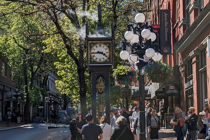 EcoEscape: Luxury & Exclusive Tour Experiences - A smart Vancouver route in one 7-hour block