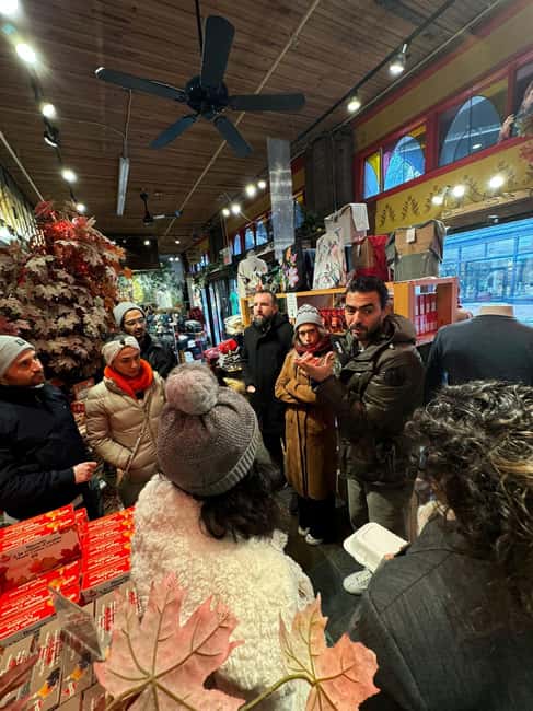 Experience Gastown Vancouver's Elite Walking Food Tour - The Gastown stories: history you can actually picture