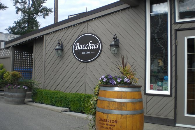 Fraser Valley Social Wine Tasting Private Tour - Stop 1: Lulu Island Winery for Icewine-Heavy Starters