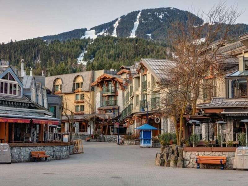 From Vancouver: Whistler Private Day Trip - The Scenery Drive North: Ocean, Mountains, Glaciers, and Possible Wildlife
