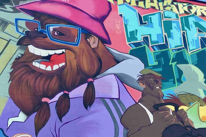 Gastown, Chinatown & Granville Island - Vancouver Bike Tours - Vancouver Biennale Stops: Art on the Move