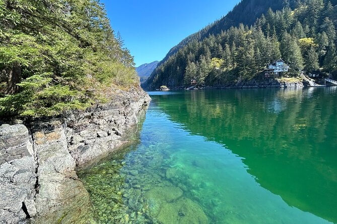 Granite and Silver Falls Private Boat Tour in Vancouver - Meeting the right kind of captain: Dave or Vincent, and why their conversation matters