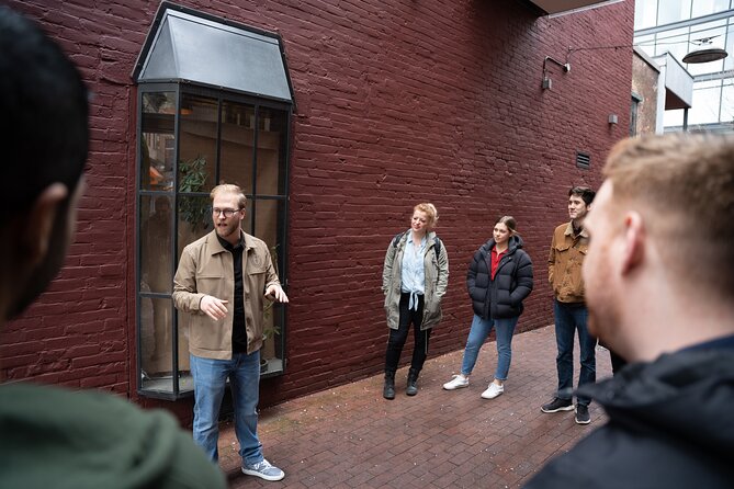 Gratuity-Based Vancouver City Highlights 3 Hour Walking Tour - Steam Clock and Gastown: The Oldest Streets for Lasting Memories