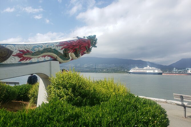 Photography & Walk in Stanley Park - Price and value: $39.49 for a guide, transport, and lessons