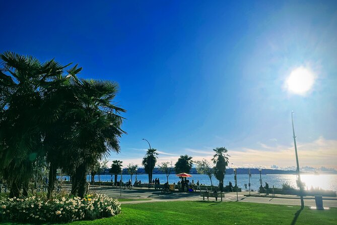 Pre Cruise Vancouver City Tour - Granville Island in 45 minutes: a creative reset between waterfront zones