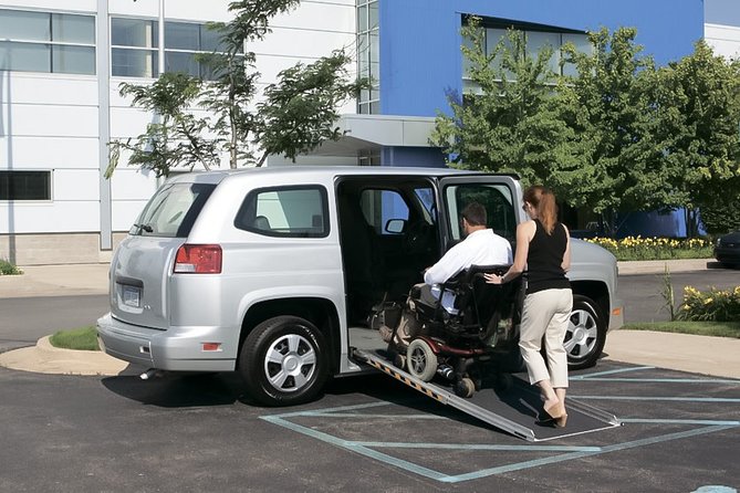 Private Accessible Vancouver Airport (YVR) Transfer to City of Vancouver - Why This Private YVR Transfer Feels Worth It