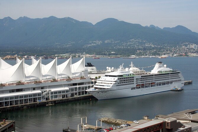 Private Airport Transfer to Vancouver Downtown and Canada Harbour - Pickup and Meeting Point: Where the Calm Starts