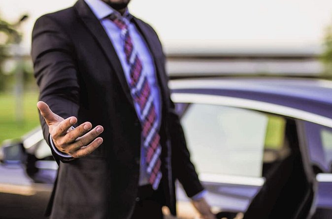 Private Airport Transfer to Vancouver Downtown and Canada Harbour - Booking, Changes, and Cancellation: Keep It Simple