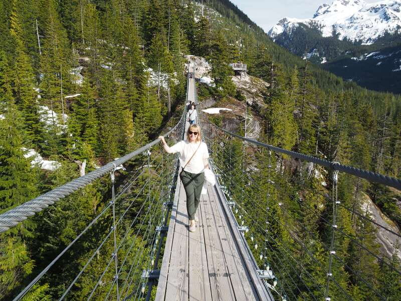 Private Tour to Whistler - Shannon Falls and optional Sea to Sky gondola in Squamish