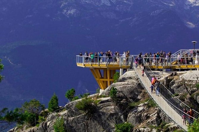 Private Vancouver Winter Fun at Peak to Peak Gondola Tour - Peak 2 Peak Gondola: the main event, timed right