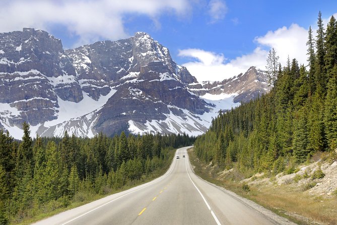 Rockies Winter Premium Tour - Winter in the Rockies feels different for a reason