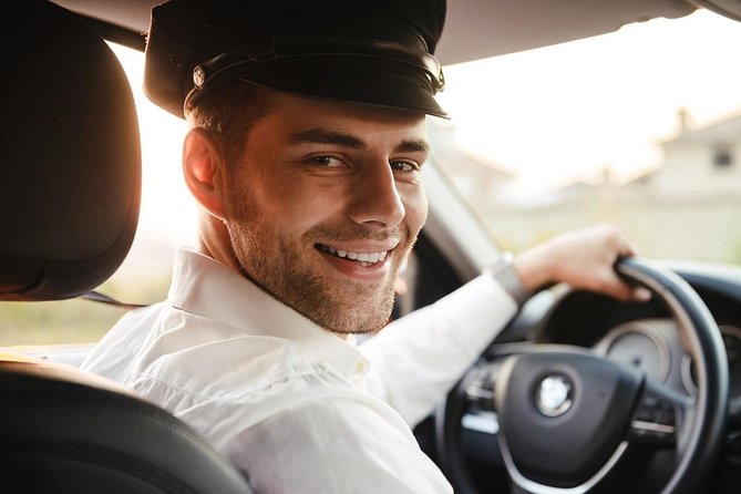 Roundtrip Private Transfer from Vancouver Airport (YVR) - Hotel pickup and drop-off: why it changes the whole experience