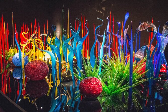 Seattle, Pike Place Market, The Spheres 1 Day Tour from Vancouver - Pickup points and cross-border basics that affect your comfort