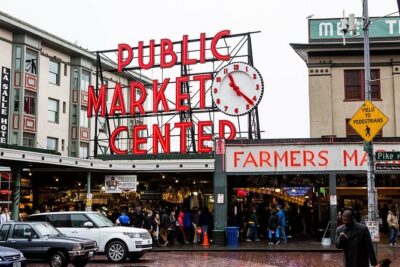 Seattle, Pike Place Market, The Spheres 1 Day Tour from Vancouver - Chihuly Garden and Glass: stunning work, outside time only