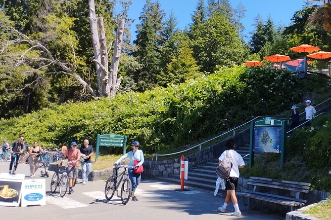 Stanley Park Bike Adventure with Lux Car Pick Up Affordable Easy - Who this Stanley Park bike tour suits best
