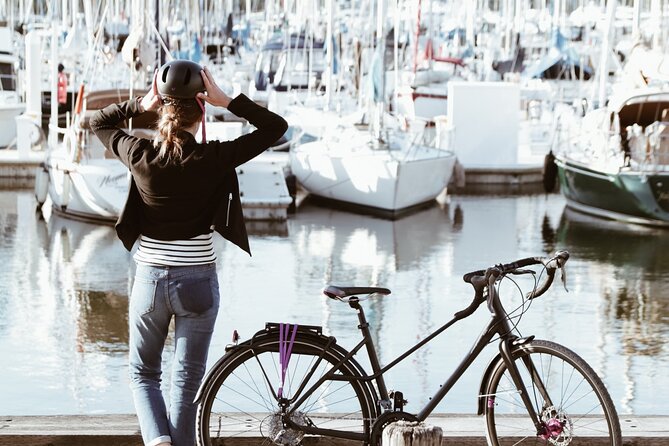 Stanley Park Self Guided Bike Tour - Totem Poles and Brockton Point: storytelling while you pass the classics
