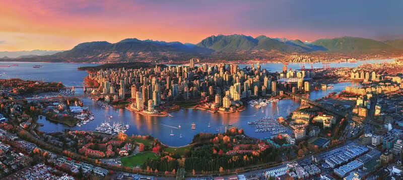 Sunset Bus Tour: Stanley Park & English Bay Photostops - Transportation comfort and the reality of evening pacing