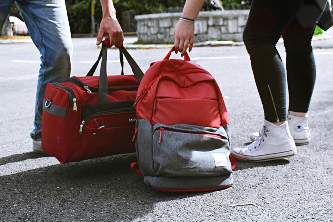 Vancouver All Day Luggage Storage - Finding the Right Staff by 1010 Canada Pl and the Cruise Area Setup