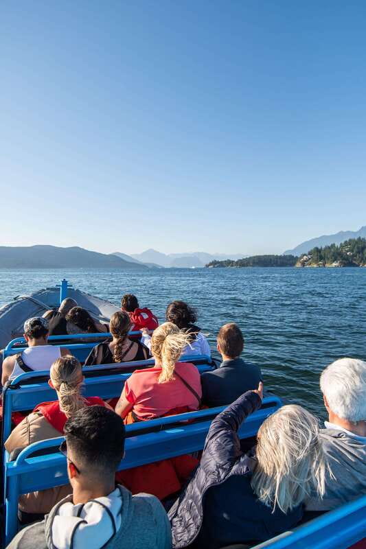 Vancouver: Boat to Bowen Island on UNESCO Howe Sound Fjord - Cruising UNESCO Howe Sound from Vancouver: the real point of the trip