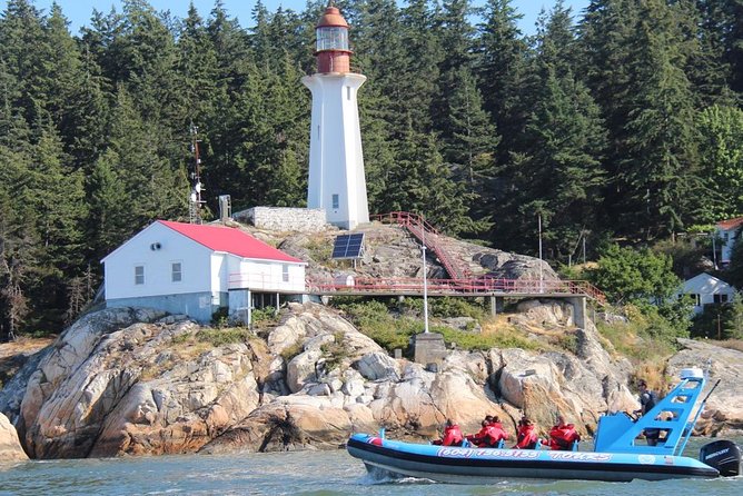 Vancouver City and Seal Colony Scenic Boat Tour - Seals, Skyline, and West Vancouver in 90 Minutes