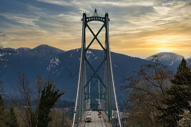Vancouver City Highlights - Private Tour up to 14 guests - English Bay to Davie Village: Lost Lagoon and the A-Maze-ing Laughter