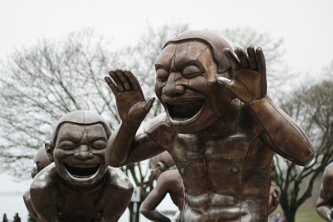 Vancouver City Highlights - Private Tour up to 14 guests - Stanley Park in a Nutshell: Totem Poles to Prospect Point