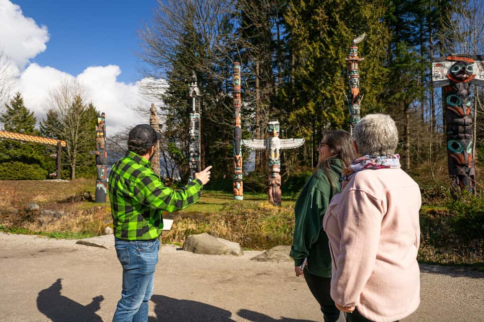 Vancouver: City Highlights & Vancouver Lookout Tour - Granville Island’s Food Market Hour: Where the Tour Becomes Yours