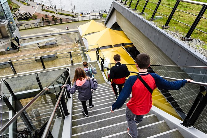 Vancouver City Sightseeing Adventure with Kids: Heroes & Villains - Walking reality: what 2–2.5 km feels like with kids