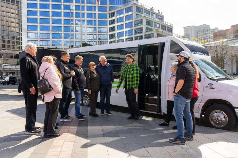 Vancouver: City Sightseeing Bus & Boat Tour - A One-Day Hits-Map of Downtown Vancouver and the Water