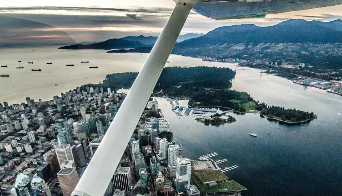 Vancouver: City Skyline Scenic Seaplane Flight - North Shore Mountains and Stanley Park: Your First Big Visual Hit