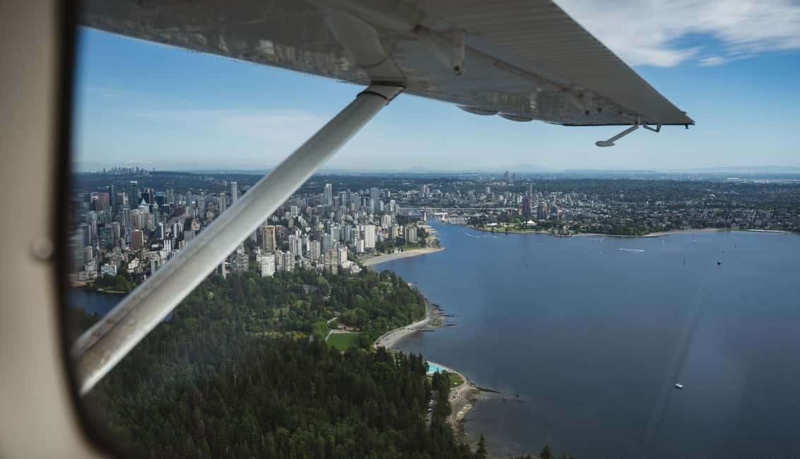 Vancouver: City Skyline Scenic Seaplane Flight - Pilot Max, John (Crawford), and the Photo-Friendly Crew Energy