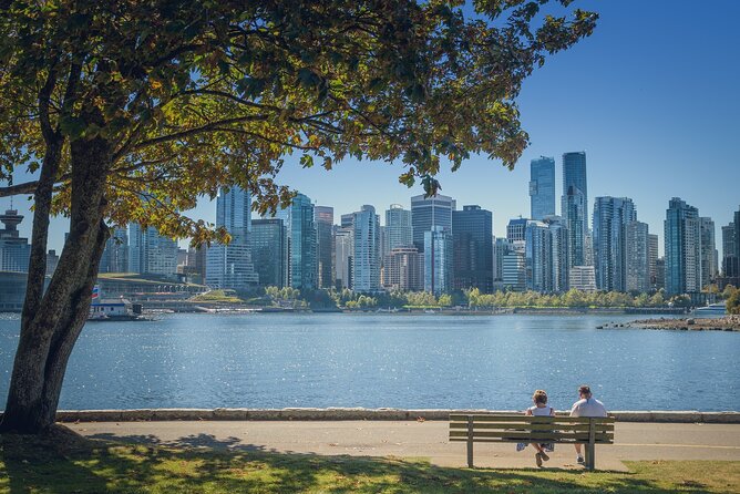 Vancouver City Tour with Admission to Lookout Tower - English Bay, West End, False Creek, and Gastown by coach