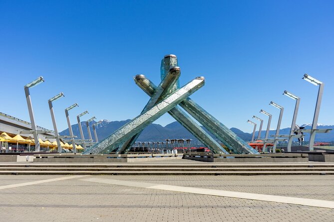 Vancouver City Tour with Admission to Lookout Tower - Vancouver Lookout Tower: the included 360° payoff
