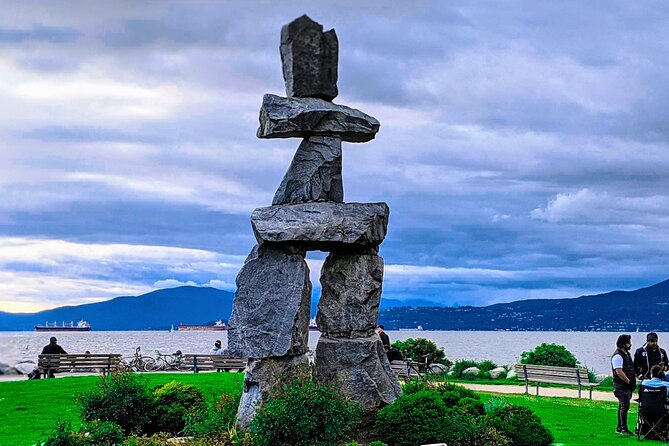 Vancouver city Tour with all attractions - Canada Place and the Waterfront: Where Cruise Ships Meet City Life