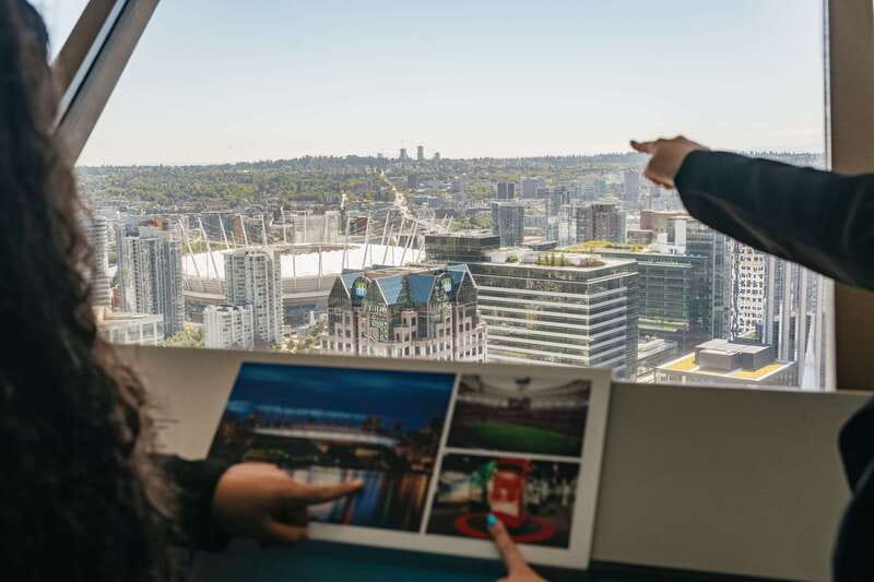 Vancouver: Entry Ticket for the Vancouver Lookout - A Quick Note on Food Expectations