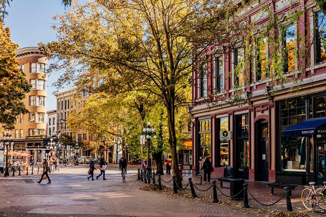 Vancouver Evening Tour: Stanley Park & English Bay Photostops - What this Vancouver Evening Tour is really good at