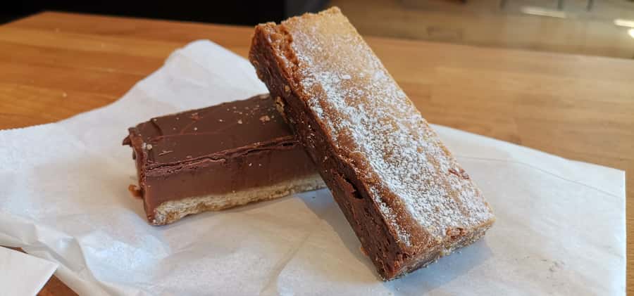 Vancouver: Guided Food and City History Tour - Key highlights worth planning around