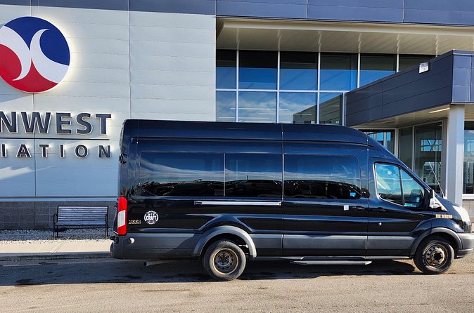 Vancouver International Airport Private Transfer - Mobile Ticket and Private Group Setup