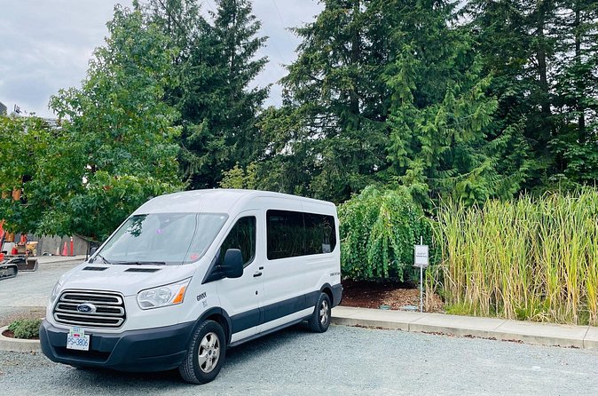 Vancouver International Airport Private Transfer - Service Hours for Early and Late Arrivals