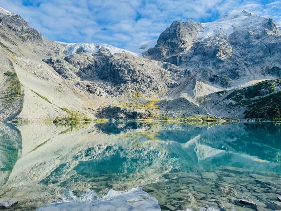 Vancouver: Joffre Lakes Park Hike and Whistler Day Trip - Gear Checklist and Pace Tips (So You Enjoy It)
